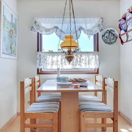 Semesterbostad Maelle - 600m From The Sea By Interhome